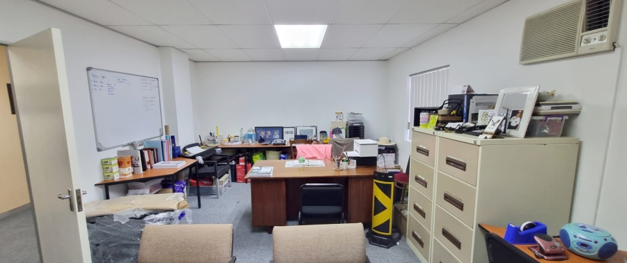 To Let commercial Property for Rent in Marconi Beam Industria Western Cape